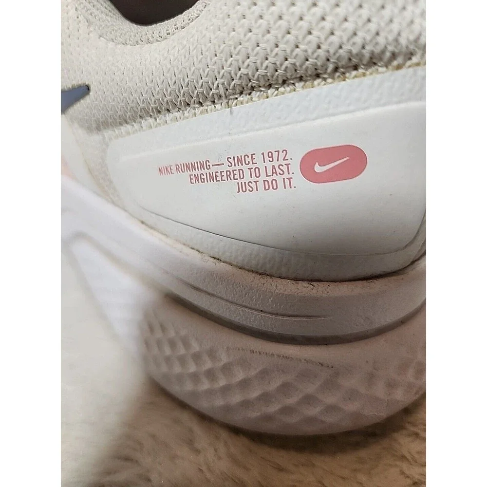 Nike Run Swift 2 Womens Running Shoes White Pink Navy CU3528-100 Size‎ 10.5